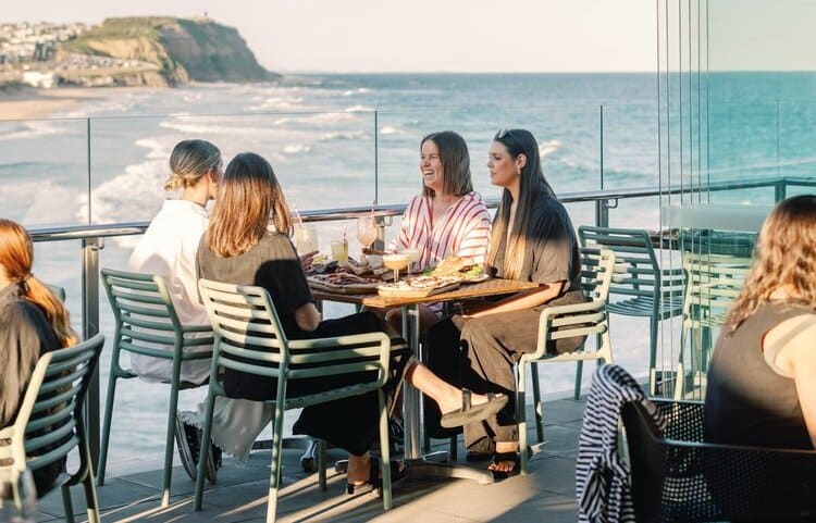 merewether surfhouse